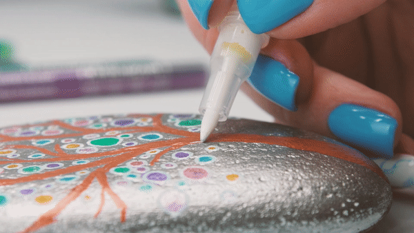 gif - drawing in metallic